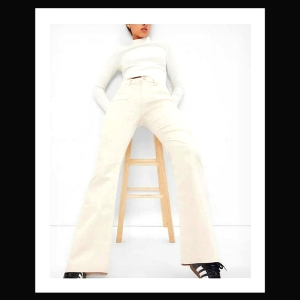 NWOT GAP 70's Flare Corduroy Pants in Birch